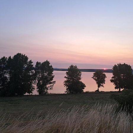 Rybarska Basta Vikletice - Nechranice Villa Chbany ภายนอก รูปภาพ